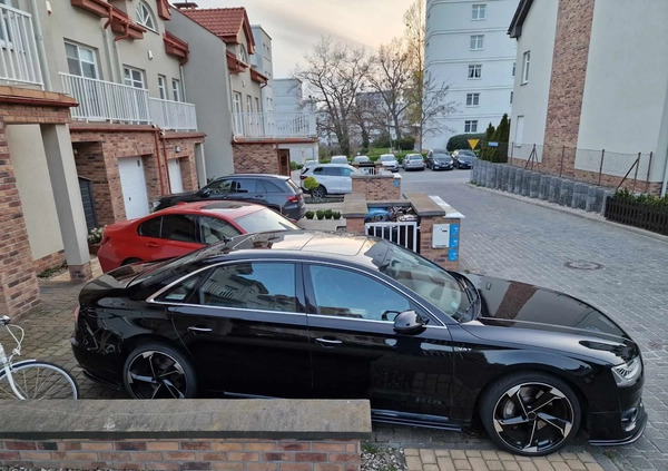 Audi A8 cena 139900 przebieg: 86000, rok produkcji 2015 z Gdynia małe 529